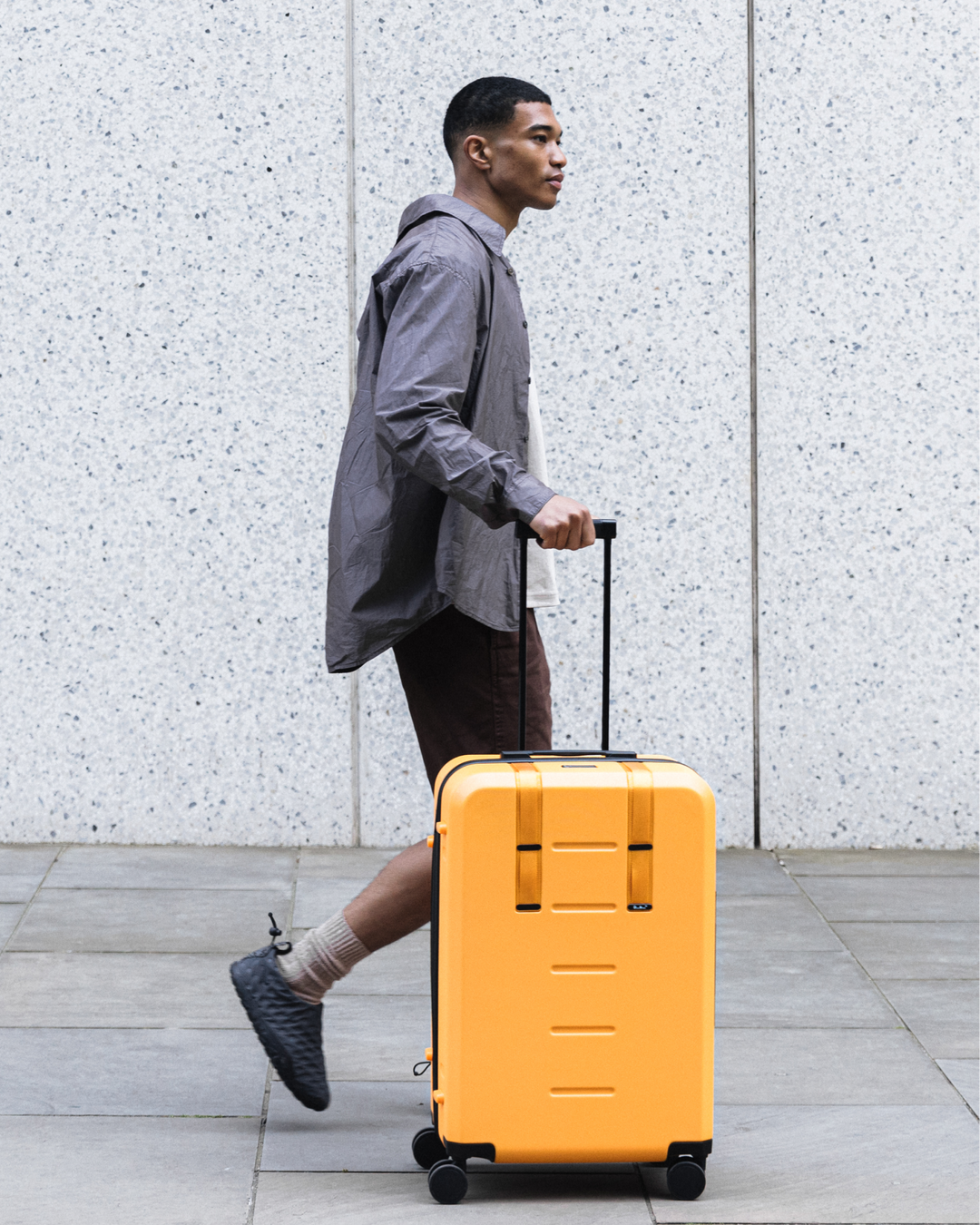 Ramverk Check-in  Luggage Medium Sprite Lightning Redonperson.png